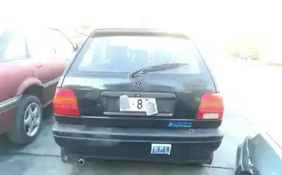 Sloopvoertuig volkswagen polo classic (86c, 80) 1.0 van het jaar 1991 aangedreven 