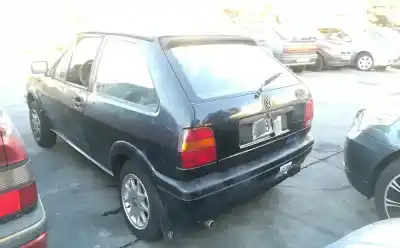 Sloopvoertuig volkswagen polo classic (86c, 80) 1.0 van het jaar 1991 aangedreven 