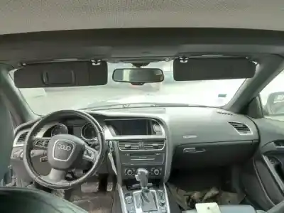 Veículo de Sucata audi a5 cabriolet (8f7) 3.0 tdi quattro do ano 2009 alimentado ccwa