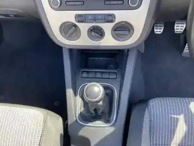 Veículo de Sucata volkswagen eos (1f7) 1.4 16v tsi do ano 2009 alimentado cavd