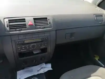 Утилизация автомобиля skoda fabia i break (6y5) 1.4 gasolina 2002 5p года 2003 питание  Утилизация автомобиля skoda fabia i break (6y5) 1.4 gasolina 2002 5p года 2003 питание