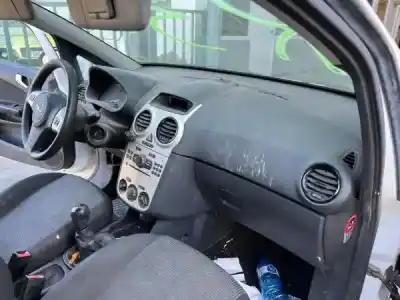 Здавання транспортного засобу opel corsa d (s07) 1.2 (l08 l68) року 2009 потужний z 12 xep