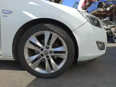 Hurda Aracı opel astra j (p10) 1.6 turbo (68) yılın 2011 güçlü a 16 let