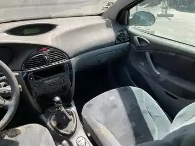 Veículo de Sucata citroen c5 i (dc_) 1.8 16v (dc6fzb dc6fze) do ano 2001 alimentado 6fz (ew7j4)