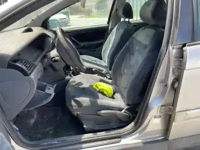 Veículo de Sucata citroen c5 i (dc_) 1.8 16v (dc6fzb dc6fze) do ano 2001 alimentado 6fz (ew7j4)