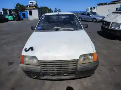 Veículo de Sucata opel kadett e hatchback (t85) 1.3 i cat (c08. c48. d08. d48) do ano 2023 alimentado 