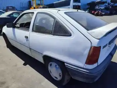 Veículo de Sucata opel kadett e hatchback (t85) 1.3 i cat (c08. c48. d08. d48) do ano 2023 alimentado 