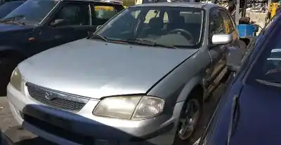 Veicolo di demolizione mazda 323 s vi (bj) 1.3 16v dell'anno 2000 alimentato b3 me