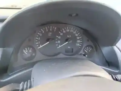 Verschrottungsfahrzeug opel corsa c (x01) 1.2 (f08, f68) des jahres 2001 angetrieben z 12 xe