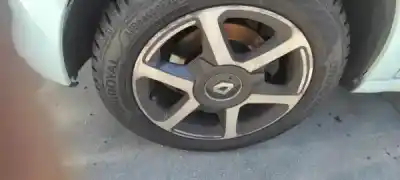 Scrapping Vehicle renault twingo iii (bcm_) 1.0 sce 70 of the year 2018 powered h4d 400