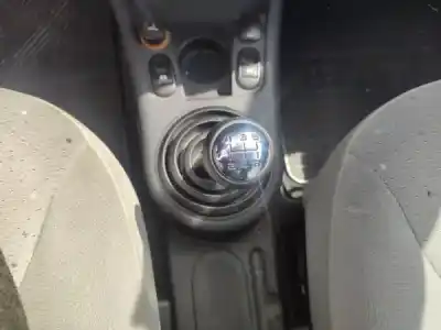 Veicolo di demolizione citroen c3 i (fc_, fn_) 1.1 i dell'anno 2003 alimentato hfx (tu1a)