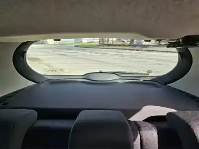 Scrapping Vehicle renault clio iii (br0/1, cr0/1) 1.2 16v (br02 br0j br11 cr02 cr0j cr11) of the year 2006 powered d4f 764