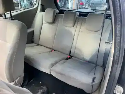 Scrapping Vehicle renault clio iii (br0/1, cr0/1) 1.2 16v (br02 br0j br11 cr02 cr0j cr11) of the year 2006 powered d4f 740