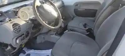 Veículo de Sucata renault kangoo (kc0/1_) 1.5 dci do ano 2007 alimentado 