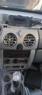 Veículo de Sucata renault kangoo (kc0/1_) 1.5 dci do ano 2007 alimentado 