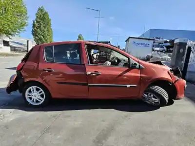 Утилизация автомобиля renault clio iii (br0/1, cr0/1) 1.2 16v (br02 br0j br11 cr02 cr0j cr11) года 2007 питание d4f 740