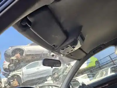 Veículo de Sucata audi a4 b6 (8e2) 1.9 tdi do ano 2002 alimentado 