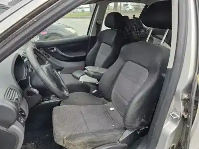 Здавання транспортного засобу seat toledo ii (1m2) 1.9 tdi року 2002 потужний asv