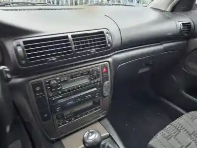 Veículo de Sucata volkswagen passat b5 (3b2) 1.9 tdi do ano 2000 alimentado atj