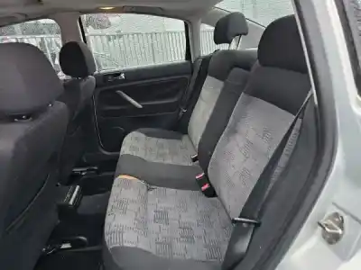 Veículo de Sucata volkswagen passat b5 (3b2) 1.9 tdi do ano 2000 alimentado atj