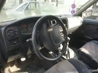 Veículo de Sucata opel frontera a (u92) 2.5 tds do ano 1998 alimentado 