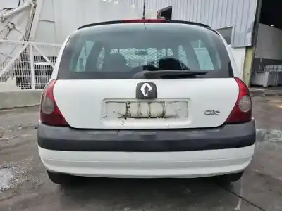 Veículo de Sucata renault clio ii (bb_, cb_) 1.5 dci (b/cb07) do ano 2002 alimentado k9k 700