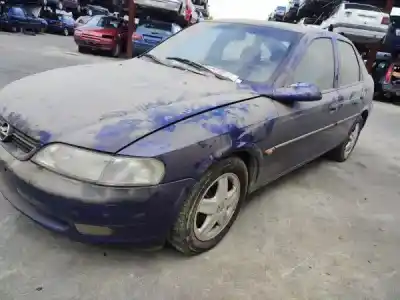Sloopvoertuig OPEL VECTRA B HATCHBACK (38_) 1.6 i 16V (F68) Gasolina 2000 5P van het jaar 1996 aangedreven Z 16 XE