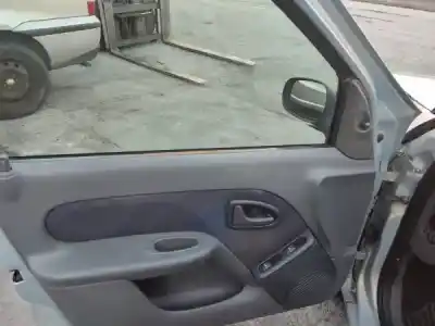 Veículo de Sucata renault clio ii (bb_, cb_) 1.2 (bb0a bb0f bb10 bb1k bb28 bb2d bb2h cb0a.... do ano 1998 alimentado d7f 764