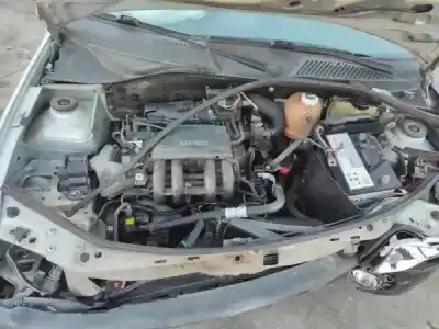 Veículo de Sucata renault clio ii (bb_, cb_) 1.2 (bb0a bb0f bb10 bb1k bb28 bb2d bb2h cb0a.... do ano 1998 alimentado d7f 764