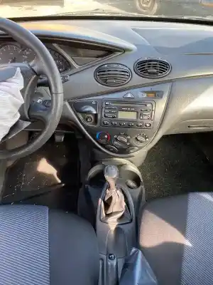 Здавання транспортного засобу ford focus i (daw, dbw) 1.4 16v року 1999 потужний  Здавання транспортного засобу ford focus i (daw, dbw) 1.4 16v року 1999 потужний