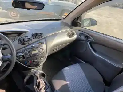 Здавання транспортного засобу ford focus i (daw, dbw) 1.4 16v року 1999 потужний  Здавання транспортного засобу ford focus i (daw, dbw) 1.4 16v року 1999 потужний