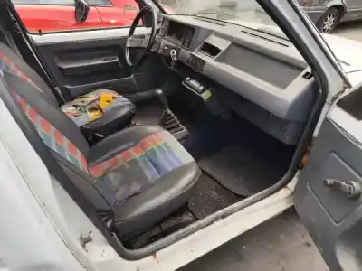 Véhicule à la ferraille renault express furgón (f40_, g40_) 1.6 d (f404) de l'année 1990 alimenté f8m 720|f8m 730|f8m 736|f8m 760 Véhicule à la ferraille renault express furgón (f40_, g40_) 1.6 d (f404) de l'année 1990 alimenté f8m 720|f8m 730|f8m 736|f8m 760