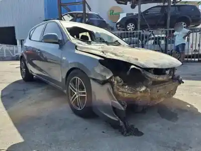 Veículo de Sucata hyundai i30 (fd) 1.6 crdi do ano 2008 alimentado d4fb