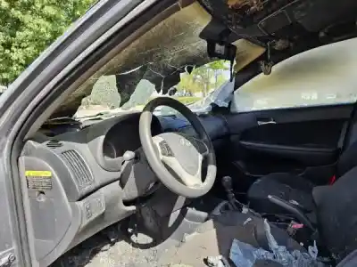 Veículo de Sucata hyundai i30 (fd) 1.6 crdi do ano 2008 alimentado d4fb