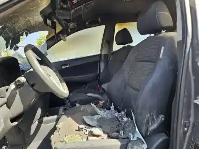 Veículo de Sucata hyundai i30 (fd) 1.6 crdi do ano 2008 alimentado d4fb