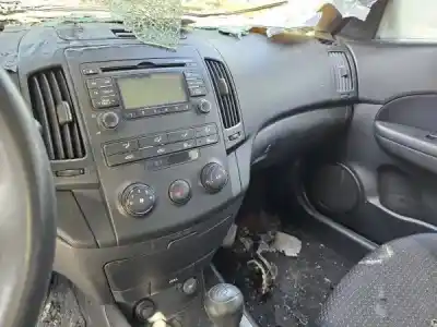 Veículo de Sucata hyundai i30 (fd) 1.6 crdi do ano 2008 alimentado d4fb