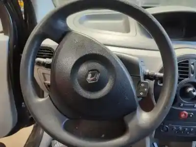 Scrapping Vehicle renault modus / grand modus (f/jp0_) 1.5 dci (fp0d jp0d) of the year 2005 powered k9k 750