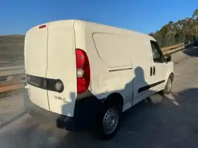 Veículo de Sucata fiat doblo cargo (263_) 1.3 d multijet do ano 2012 alimentado 