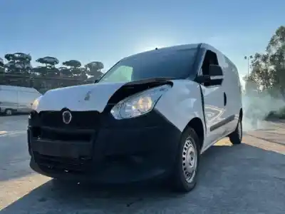 Veículo de Sucata fiat doblo cargo (263_) 1.3 d multijet do ano 2012 alimentado 