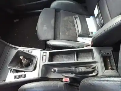 Scrapping Vehicle bmw serie 3 coupe (e46) 320 ci of the year 2003 powered m54 b22 (226s1)