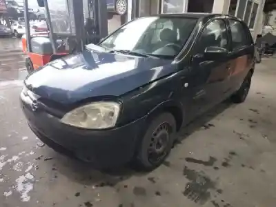 Scrapping Vehicle opel corsa c 1.2 16v cat (z 12 xe / lw4) of the year 2001 powered z 12 xe
