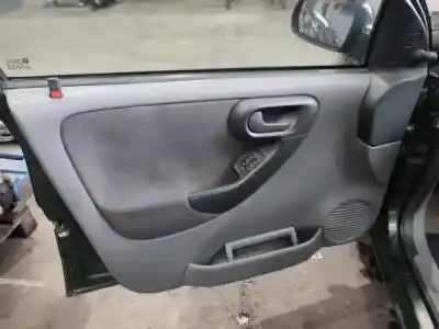 Scrapping Vehicle opel corsa c 1.2 16v cat (z 12 xe / lw4) of the year 2001 powered z 12 xe