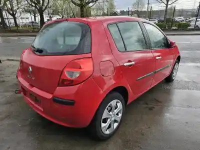 Scrapping Vehicle renault clio iii (br0/1, cr0/1) 1.2 16v (br02 br0j br11 cr02 cr0j cr11) of the year 2008 powered d4f 764