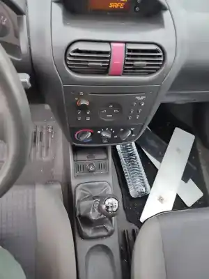 Здавання транспортного засобу opel corsa c (x01) 1.2 (f08, f68) року 2002 потужний z 12 xe