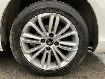 Veículo de Sucata citroen c4 ii (b7) 1.6 hdi 110 9hr do ano 2015 alimentado bhy (dv6fd)