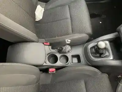 Veículo de Sucata citroen c4 ii (b7) 1.6 hdi 110 9hr do ano 2015 alimentado bhy (dv6fd)