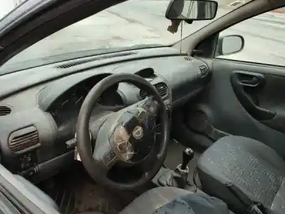 Veicolo di demolizione opel corsa c (x01) 1.2 (f08, f68) dell'anno 2001 alimentato z 12 xe Veicolo di demolizione opel corsa c (x01) 1.2 (f08, f68) dell'anno 2001 alimentato z 12 xe