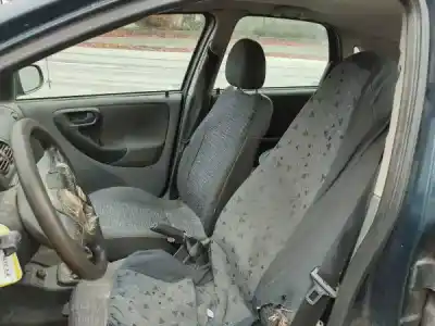 Veicolo di demolizione opel corsa c (x01) 1.2 (f08, f68) dell'anno 2001 alimentato z 12 xe Veicolo di demolizione opel corsa c (x01) 1.2 (f08, f68) dell'anno 2001 alimentato z 12 xe