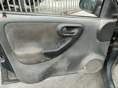 Veicolo di demolizione opel corsa c (x01) 1.2 (f08, f68) dell'anno 2001 alimentato z 12 xe Veicolo di demolizione opel corsa c (x01) 1.2 (f08, f68) dell'anno 2001 alimentato z 12 xe