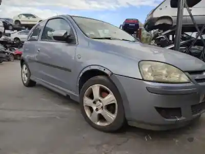 Véhicule à la ferraille opel corsa c (x01) 1.2 (f08, f68) de l'année 2003 alimenté z 12 xe Véhicule à la ferraille opel corsa c (x01) 1.2 (f08, f68) de l'année 2003 alimenté z 12 xe